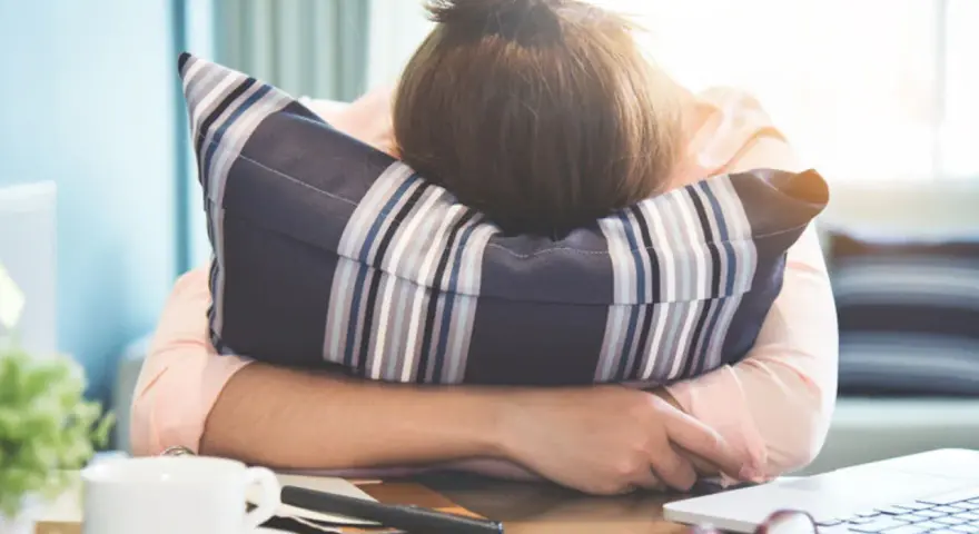Ból głowy w 5 minut? Sprawdzone sposoby na natychmiastową ulgę
