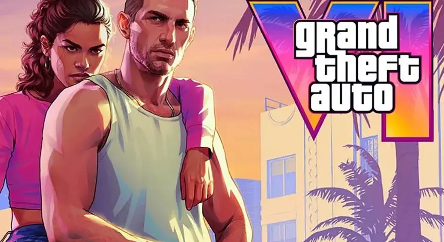 Pareja posando frente al logo de Grand Theft Auto VI, con palmeras y edificios de estilo Miami al atardecer.