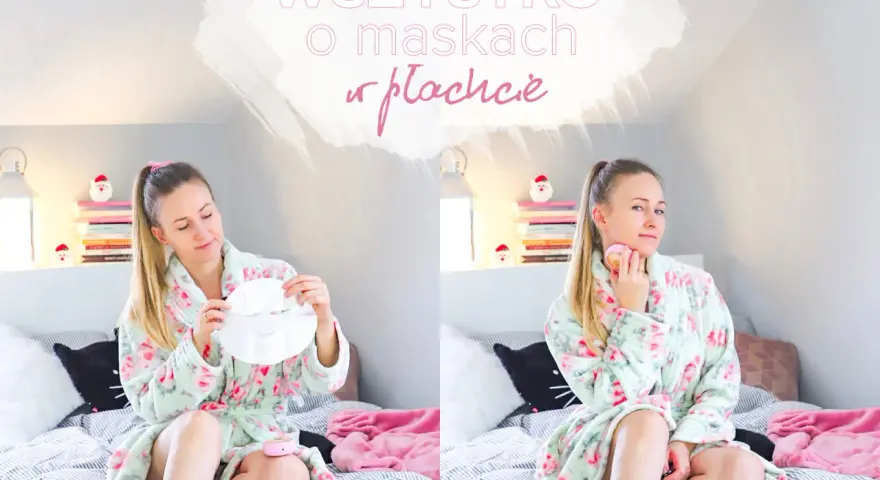 Czy po maseczce w płachcie nakłada się krem? Kobieta w szlafroku pokazuje maskę i urządzenie do pielęgnacji twarzy.