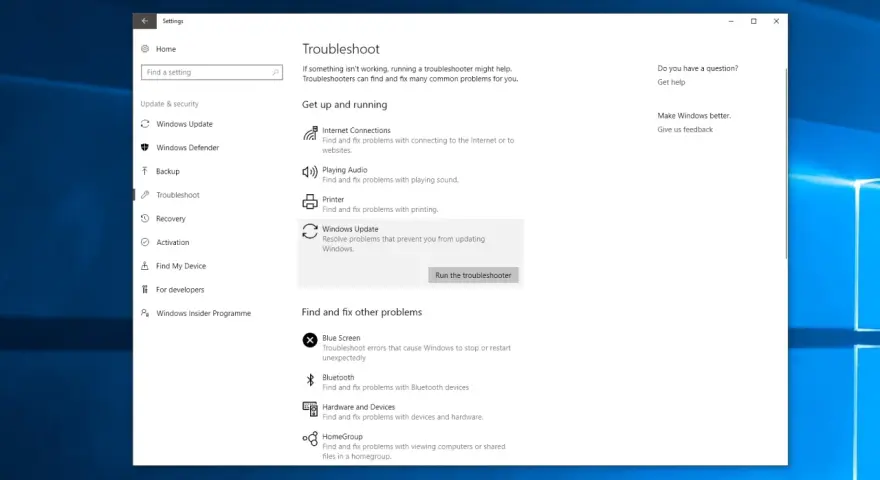 Schermata di risoluzione problemi di Windows 11, con opzioni per l'aggiornamento di Windows e altri problemi comuni.