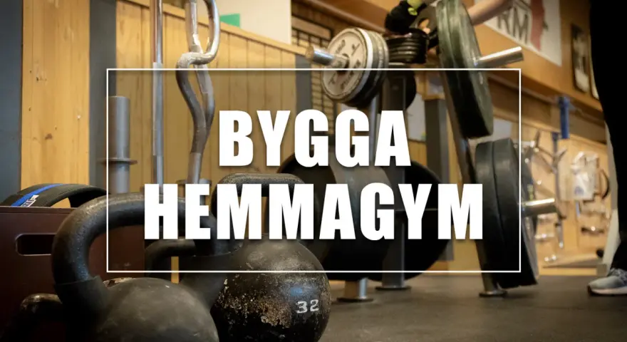 Här ser du utrustning för att bygga hemmagym: kettlebells, skivstång och vikter.