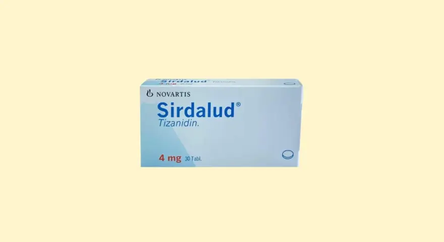Opakowanie leku Sirdalud 4 mg, zawierające 30 tabletek. Sirdalud to lek z tizanidyną, stosowany w leczeniu spastyczności.