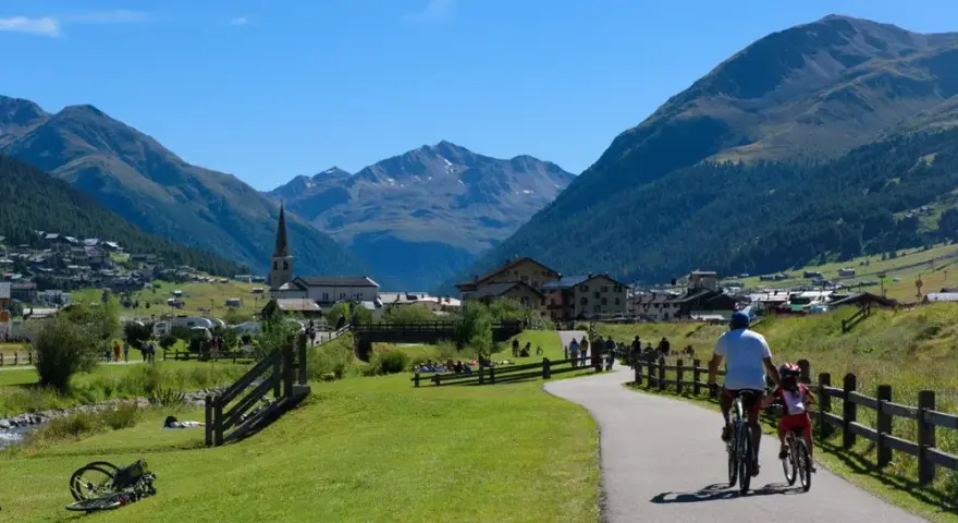 Najlepsza trasa do Livigno: uniknij problemów w podróży i ciesz się widokami