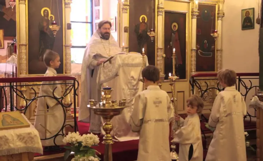 Ile trwa msza w cerkwi? Czas, który warto znać przed wizytą
