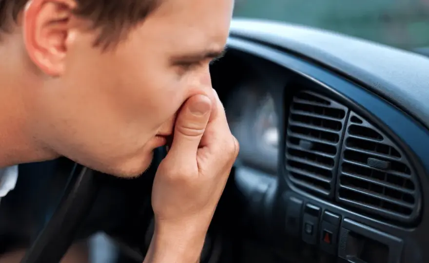 Få bort dålig lukt i bilen - steg som faktiskt fungerar