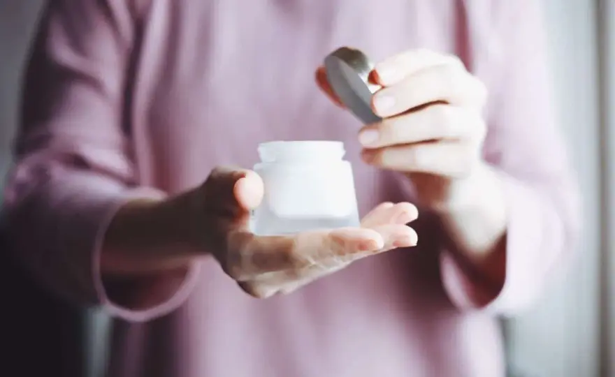 Ammonium Lauryl Sulfate - Kiedy jest dobry, a kiedy nie?