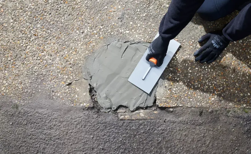 Naprawa betonu na zewnątrz - Jak zrobić to dobrze?