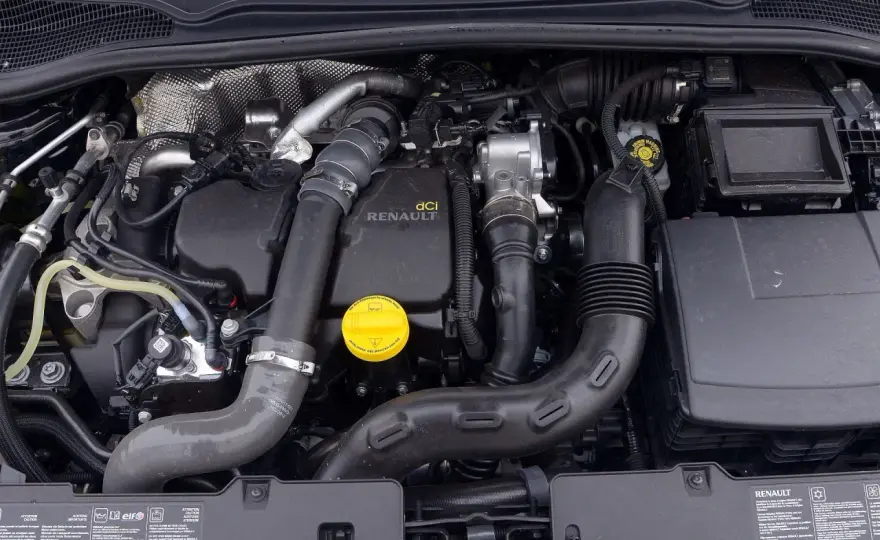 Renault Clio 4: Jaki silnik wybrać? Uniknij kosztownych błędów!