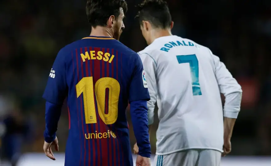 Messi czy Ronaldo? Kto jest lepszy - analiza bez uproszczeń