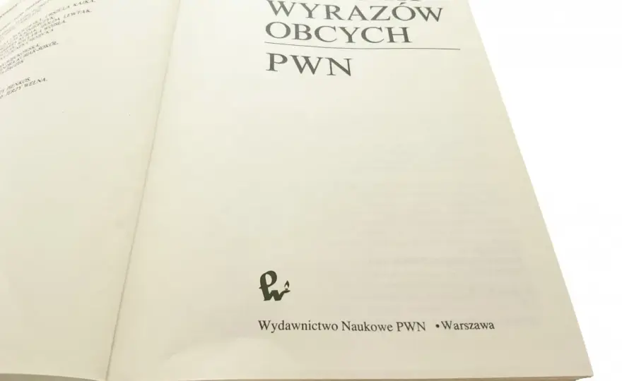 Słownik Wyrazów Obcych PWN: Używaj jak ekspert online i książkowo!