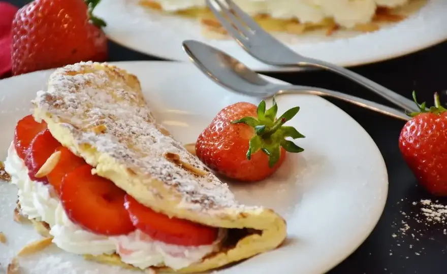 Idealny omlet na śniadanie - Jak go usmażyć, żeby był puszysty?