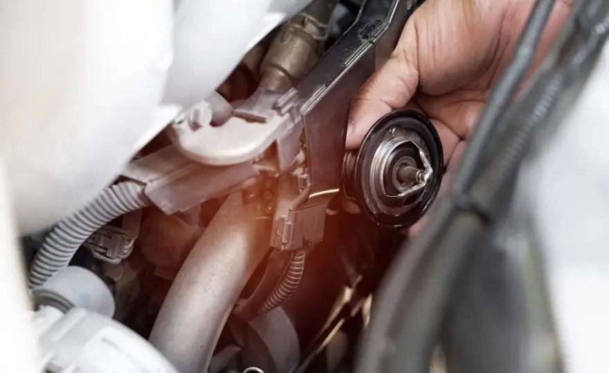 Valvola termostatica moto non chiude - Cosa fare e costi
