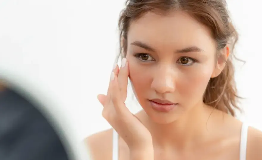 Sécheresse du visage - causes et routine pour réparer la barrière