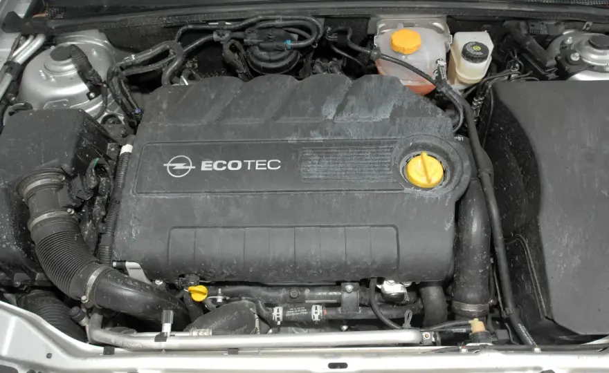 Opel Vectra C: Silniki bez awarii - Który model cię nie zawiedzie?