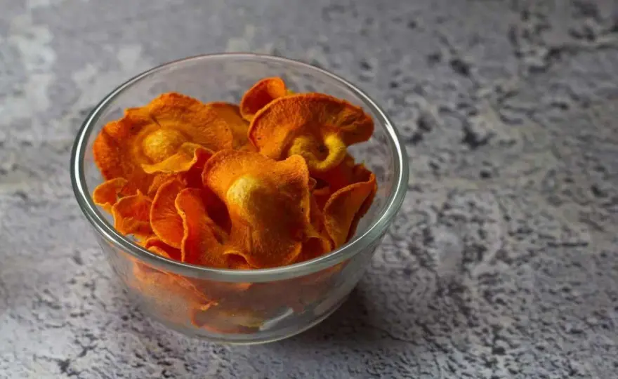 Chips di carote in friggitrice ad aria - Croccanti e perfette