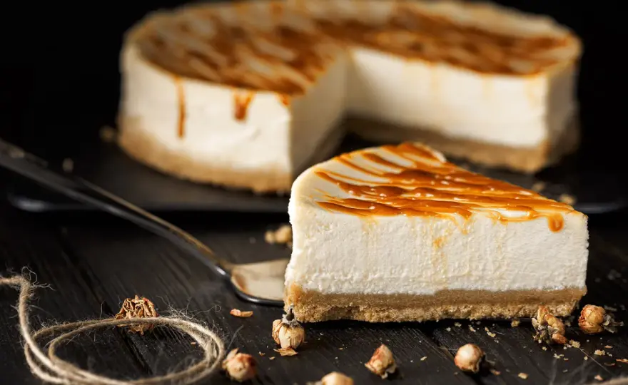 Cheesecake fredda senza gelatina - ricetta e trucchi per farla stare in piedi