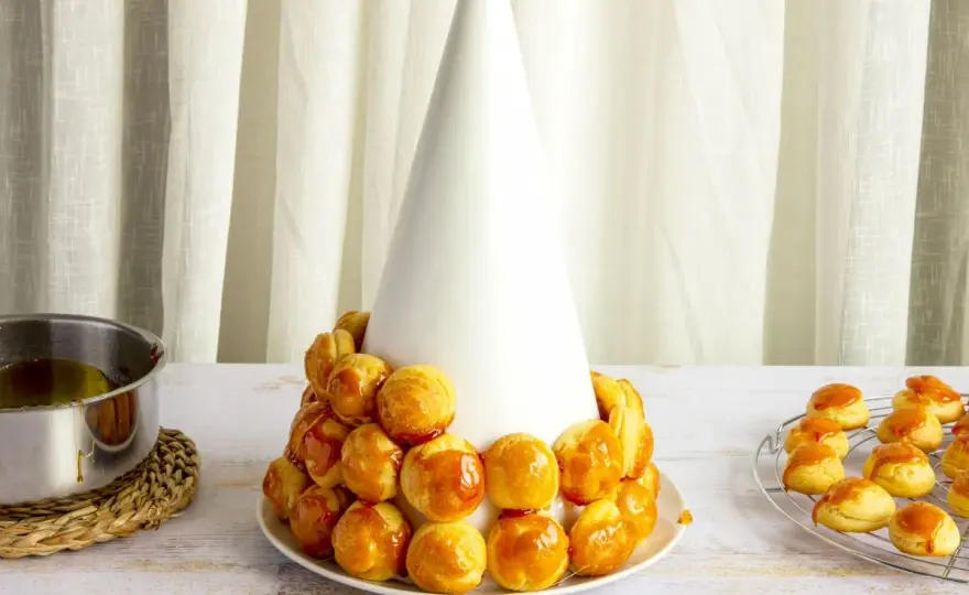 Tarta de profiteroles perfecta - Montaje, rellenos y errores