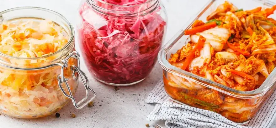 Gdzie można kupić kimchi? Odkryj najlepsze miejsca w Polsce