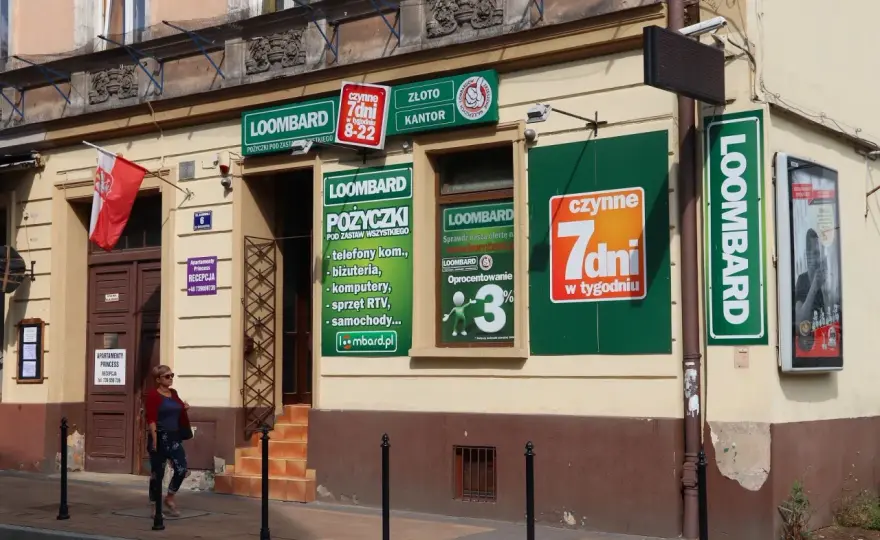Lombard: Jak działa? Nowe przepisy, koszty i co zastawić