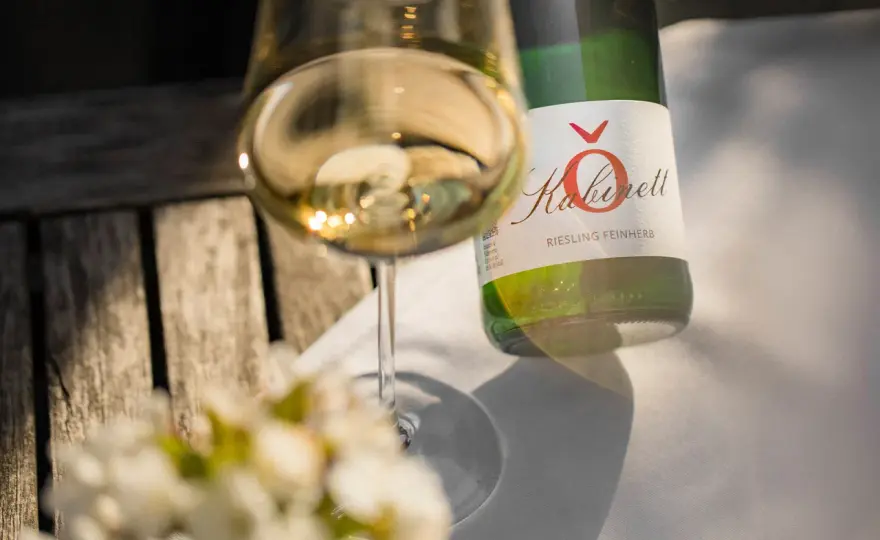 Moselwein verstehen - Lagen, Stile & Winzer entdecken
