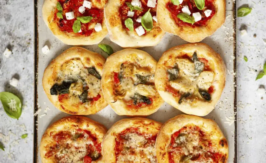 Co na pizzę? 50+ pomysłów na domowe przysmaki