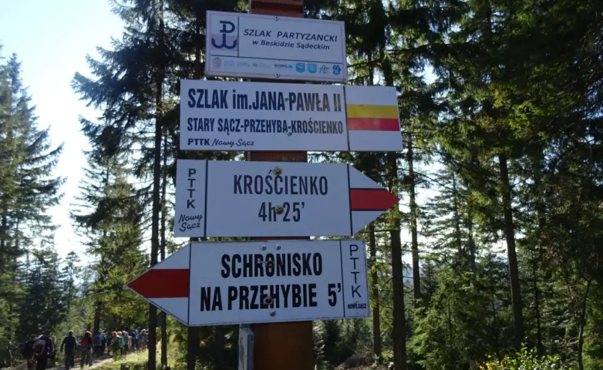 Przehyba - schronisko PTTK. Jaki szlak wybrać?