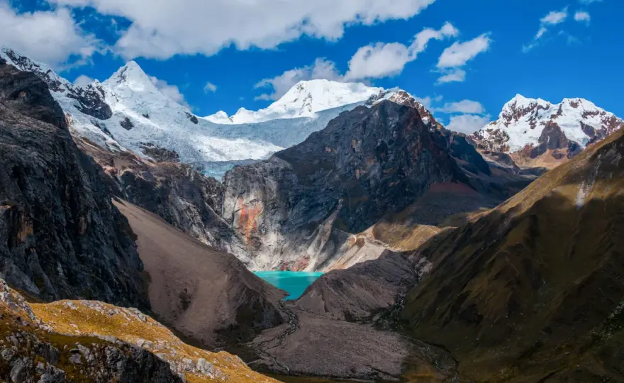 Huascarán: Najwyższy szczyt Peru wysokość, historia i ciekawostki