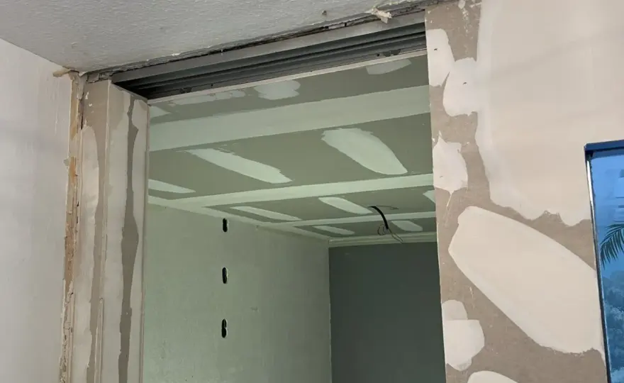 Casser une cloison non porteuse - Évitez les erreurs coûteuses
