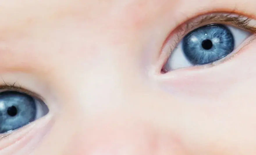 Colore degli occhi del neonato - quando cambia davvero?