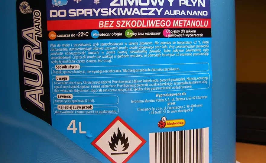 Skład płynu do spryskiwaczy - co warto sprawdzić przed zakupem?