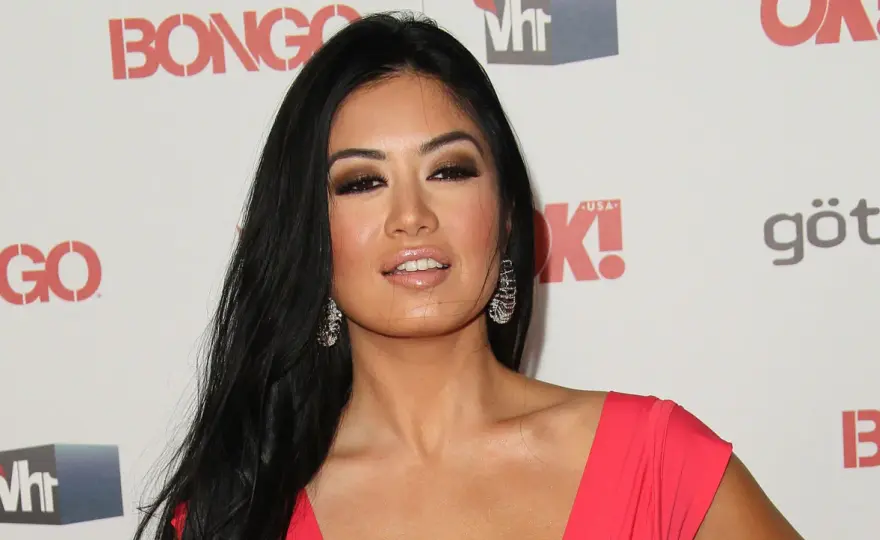 Kim Lee: Gwiazda Bling Empire, DJ, modelka. Jak podbiła świat?