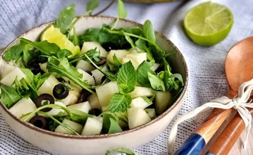 Ensalada de melón - receta fresca, combinaciones y trucos