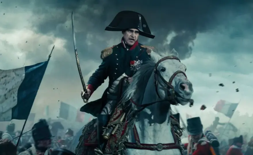 Napoleon: Recenzja filmu. Czy Ridley Scott zabił historię?