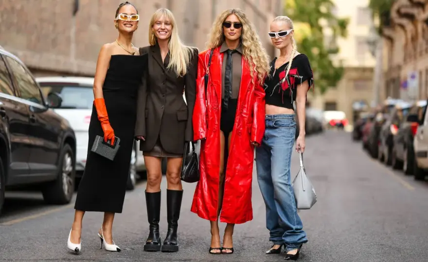 Dresscodes Frauen - So entschlüsseln Sie jede Kleiderordnung