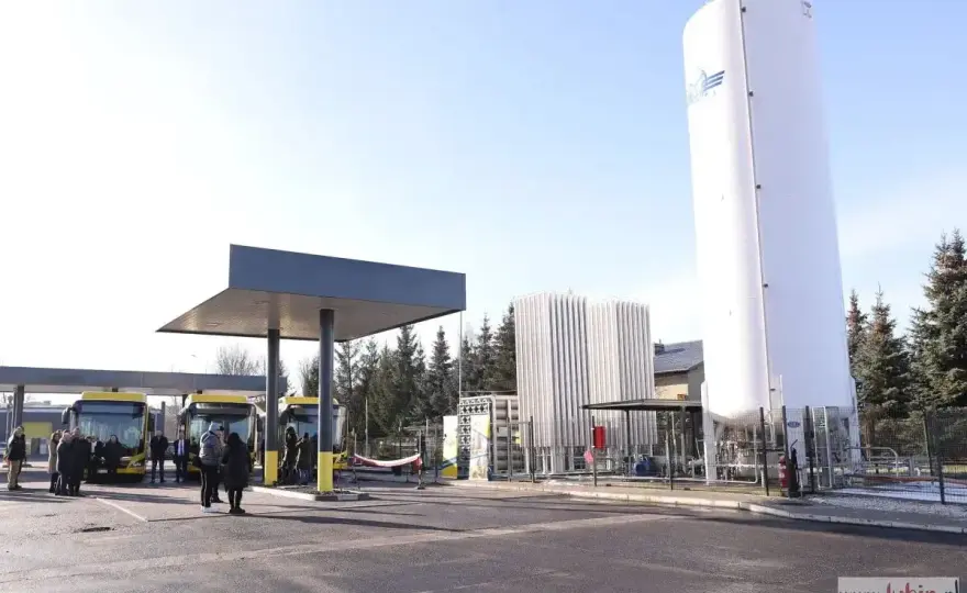CNG w samochodzie - Czy to ma sens? Poradnik o sprężonym gazie