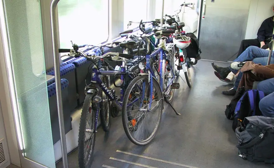 Semesterticket NRW - Begleitperson & Fahrrad mitnehmen?