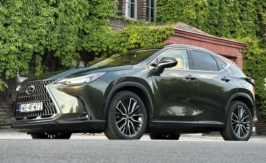 Lexus NX 450h+ - Cena ma sens? Pełny cennik i opcje!