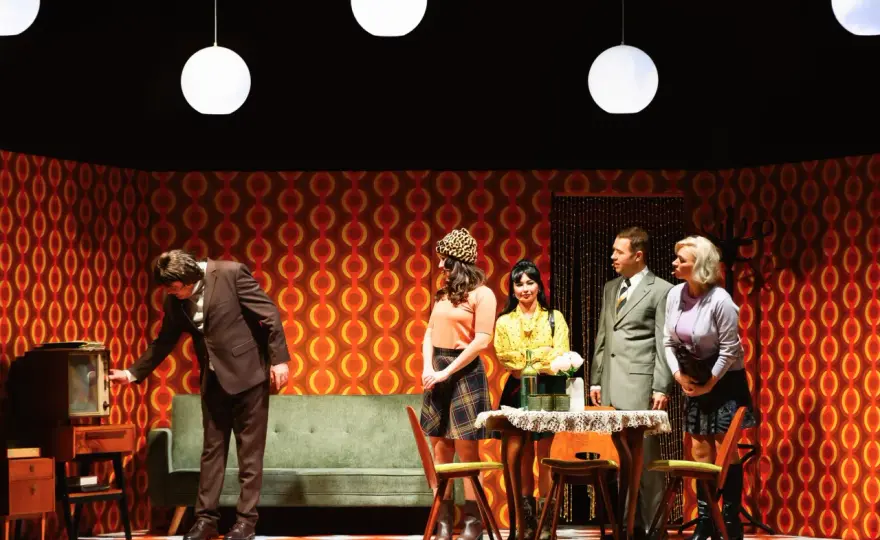 Teatry w Polsce - Jak wybrać spektakl i zrozumieć współczesną scenę?