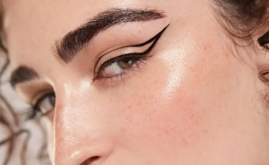 Maquillaje aesthetic - guía para un look suave y favorecedor