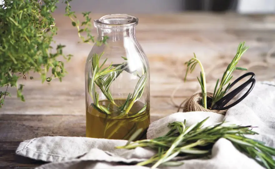 Caída del cabello en mujeres - remedios naturales que sí ayudan