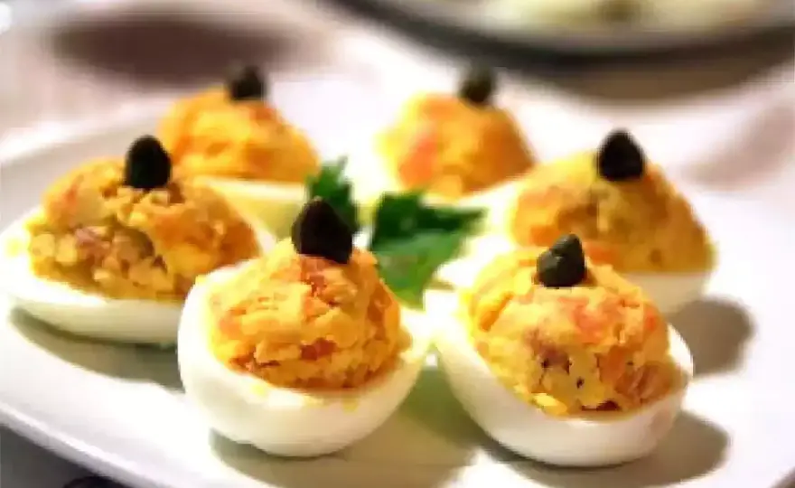 Œufs mimosa au saumon - recette simple et bien équilibrée