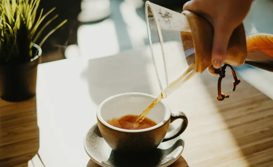 Ile kofeiny ma latte? Prawda o mocy Twojej kawy