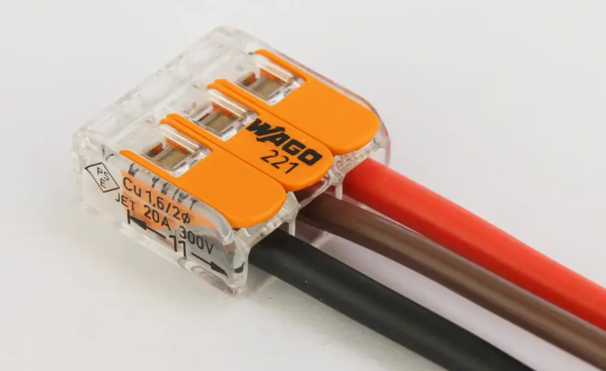 Szybkozłączka elektryczna - Jak podłączyć bezpiecznie? Poradnik