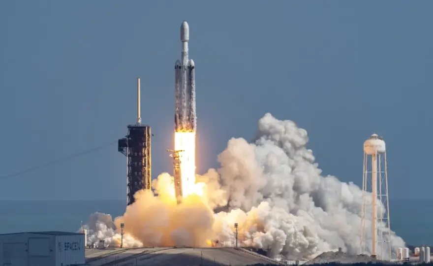 Falcon X - Niezrealizowany koncept, który zmienił SpaceX?