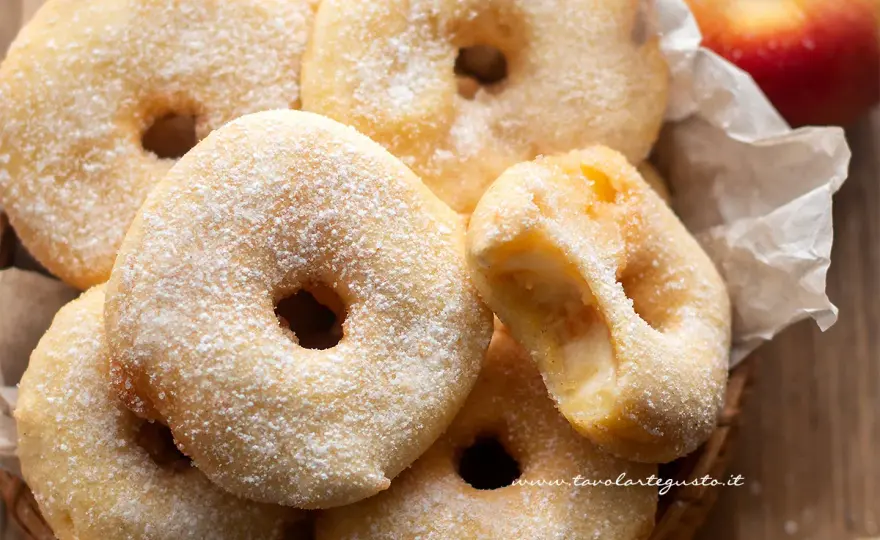 Frittelle di Mele Perfette - La Ricetta che non Sbagli Mai