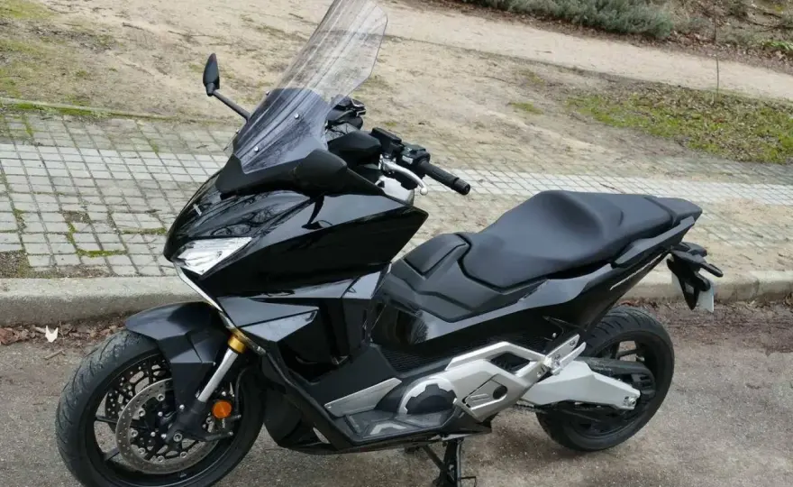Honda Forza 750 - ¿Realmente corre 168 km/h? Descubre su velocidad