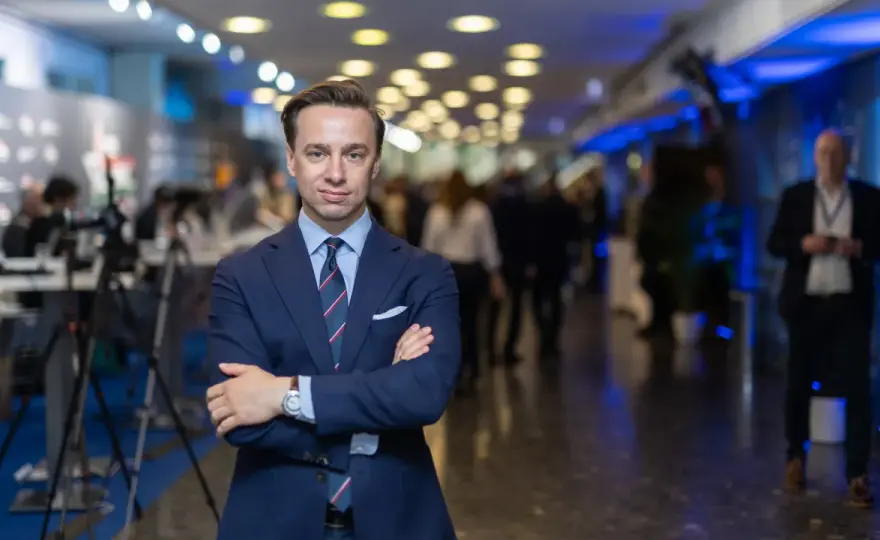 Krzysztof Bosak: Poparcie, elektorat i rola kingmakera w 2026
