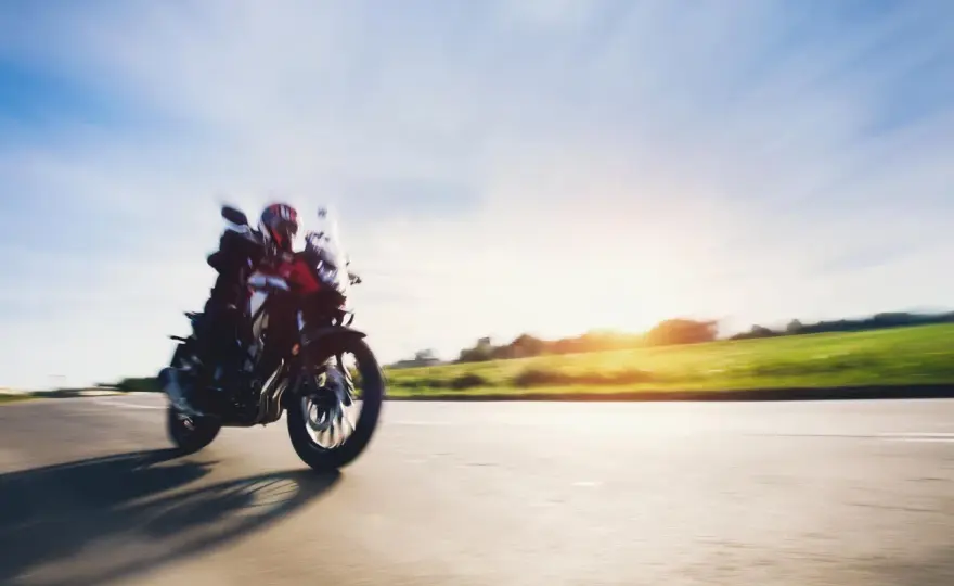 Kiedy zacząć sezon motocyklowy? Przygotuj się do jazdy