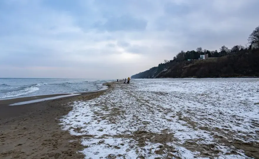 Gdzie nad morze zimą? Odkryj wyjątkowe miejsca i atrakcje