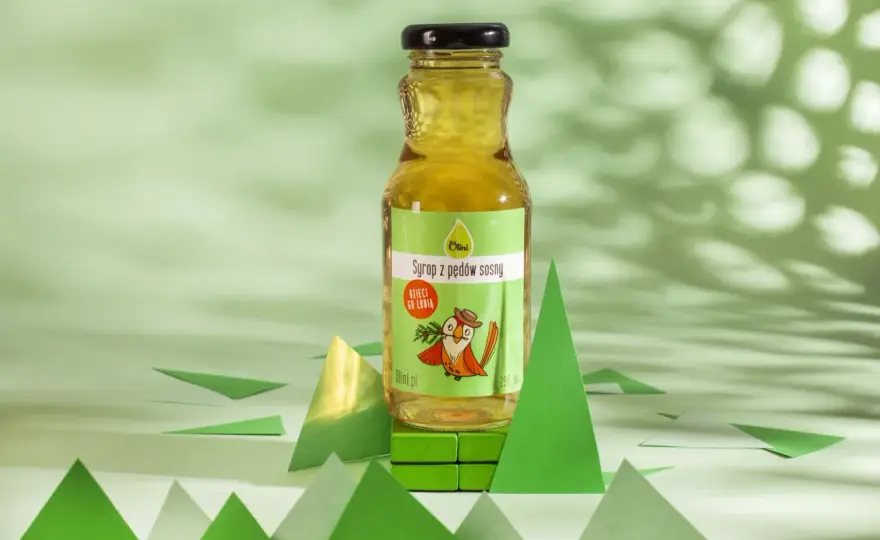 Syrop sosnowy - kiedy pomaga, a komu szkodzi? Sprawdź!